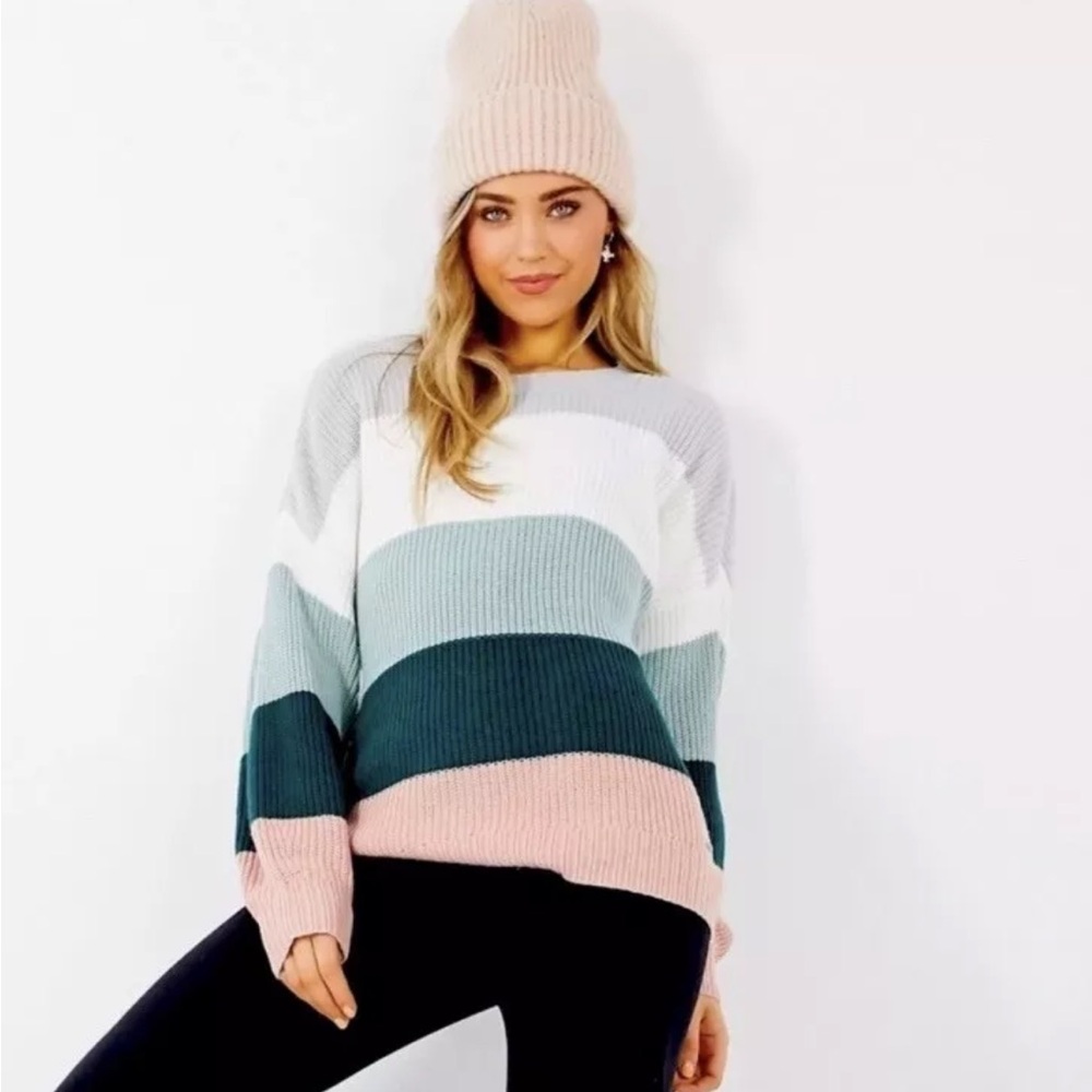hollister oversized Sweater Pullover Size S (6/8)